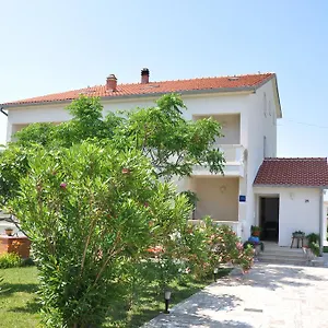 rezervovat zde